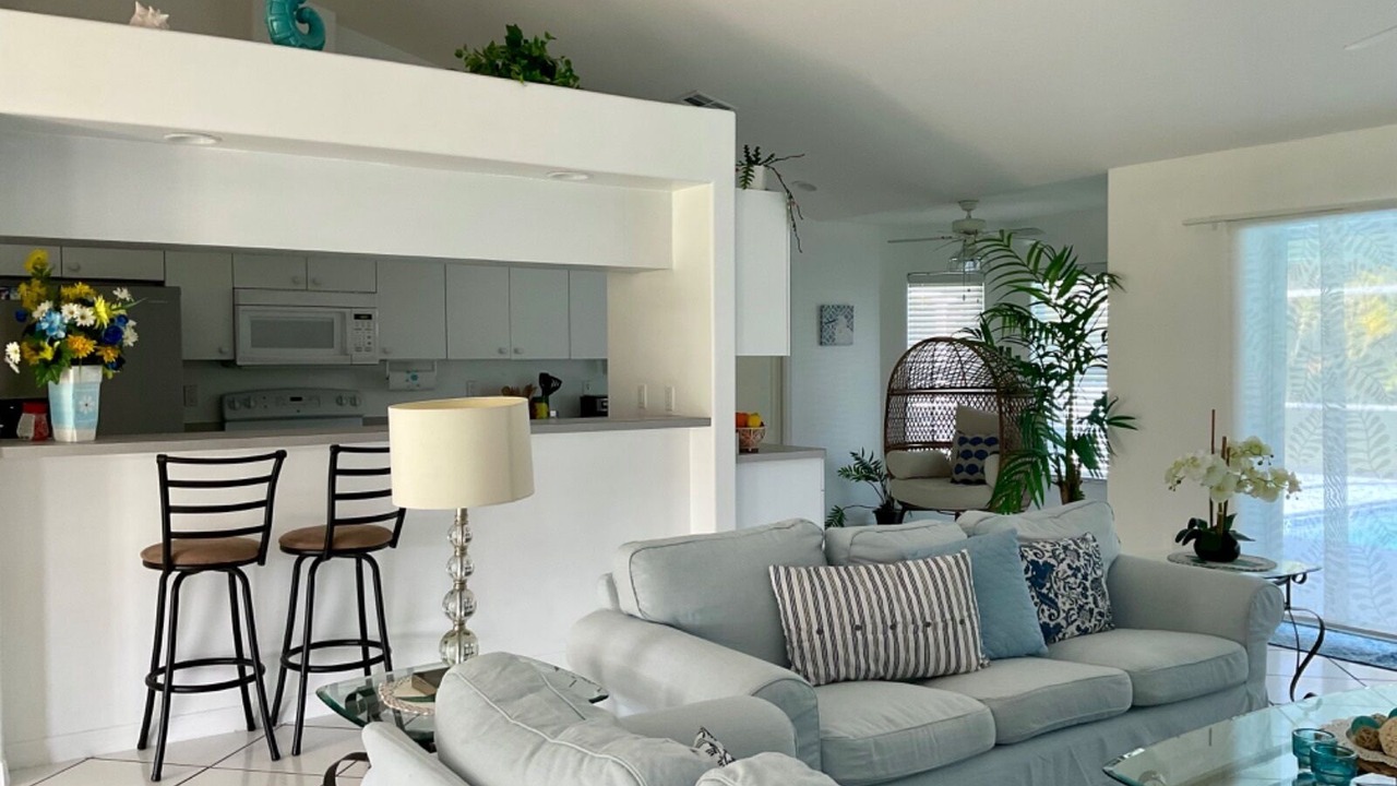 Photo of Livingroom in Eisenhower