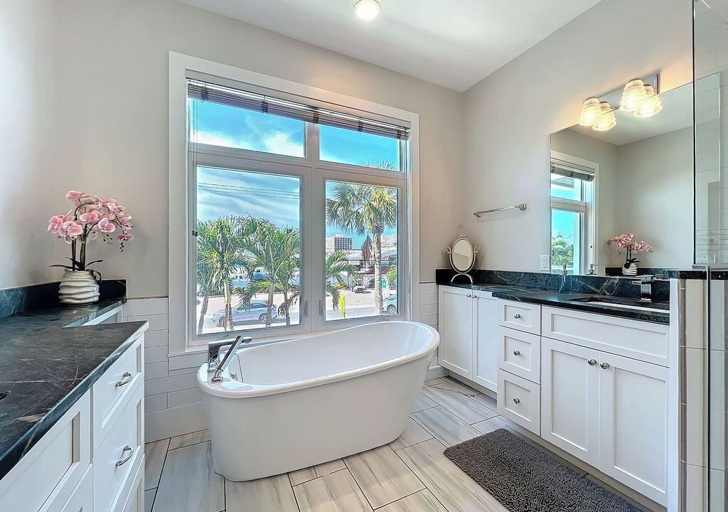 Photo of Bathroom in Siesta Key
