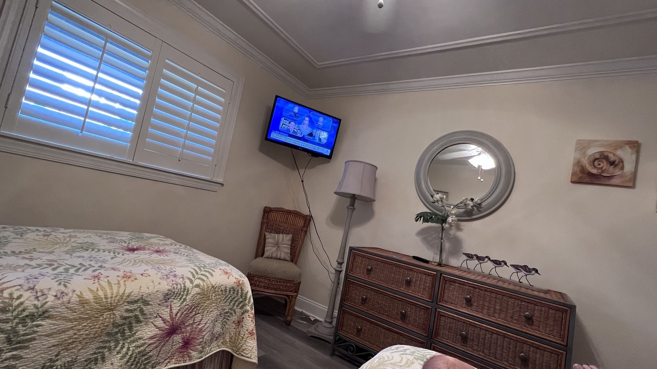 Photo of Bedroom in Royal Harbor