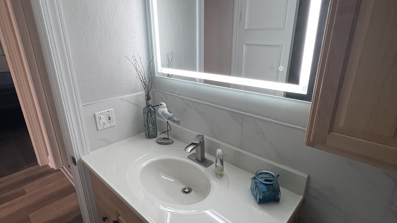 Photo of Bathroom in Royal Harbor