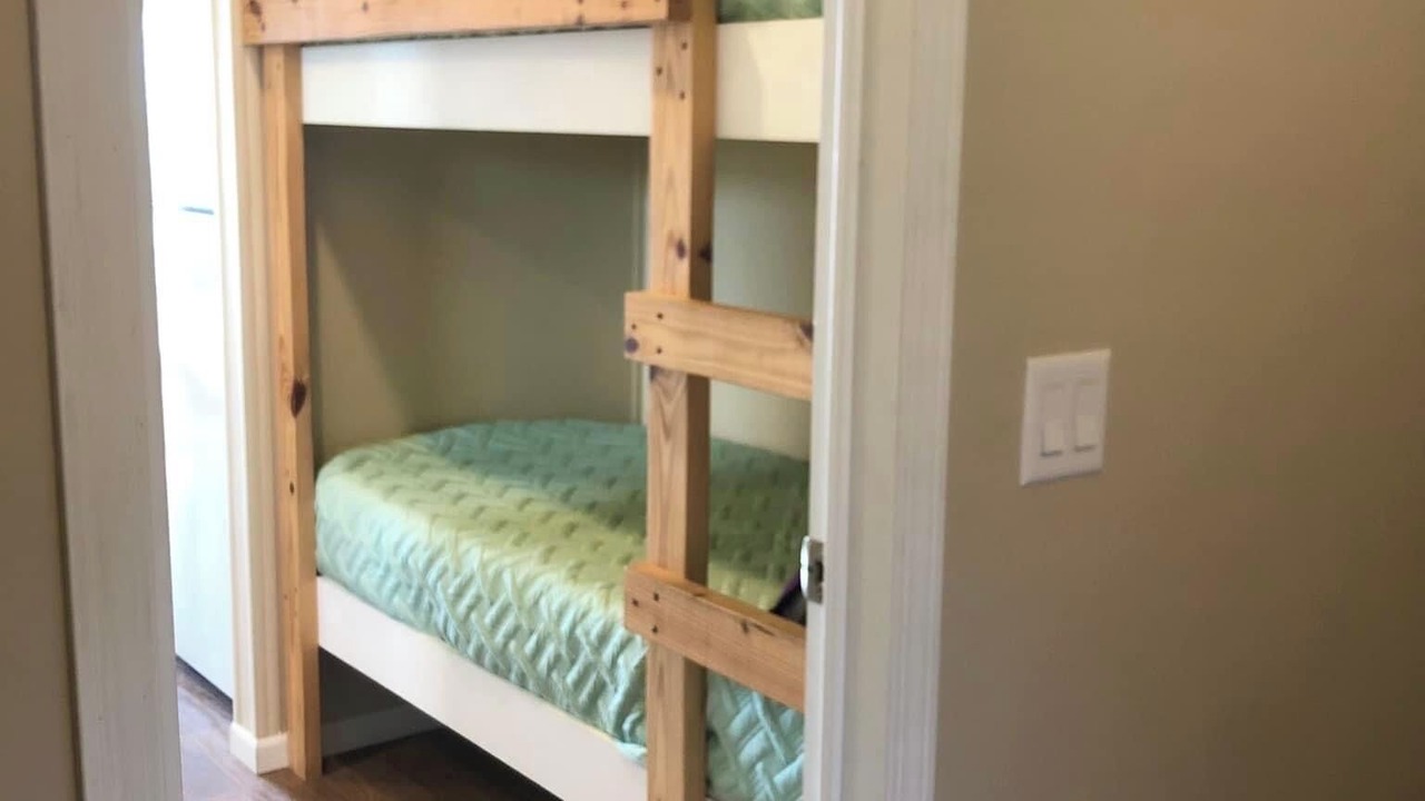Photo of Bedroom in Eastpoint