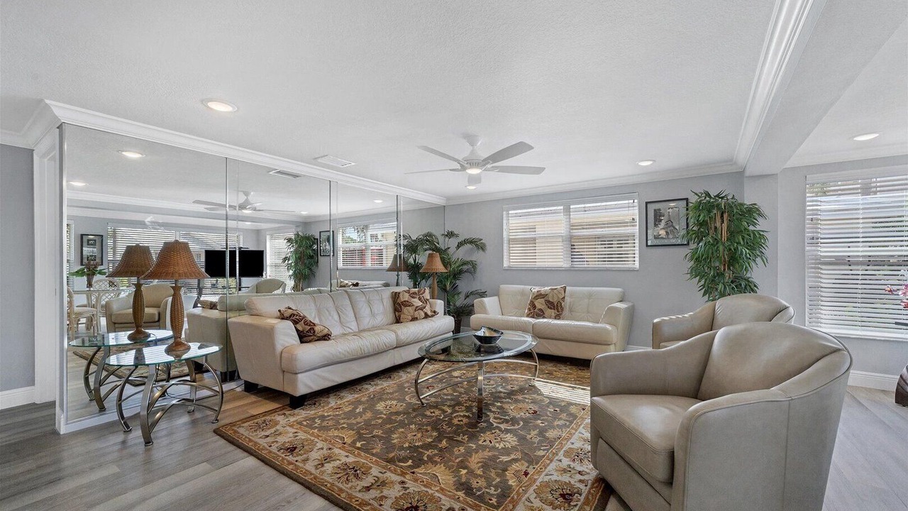 Photo of Livingroom in Siesta Key