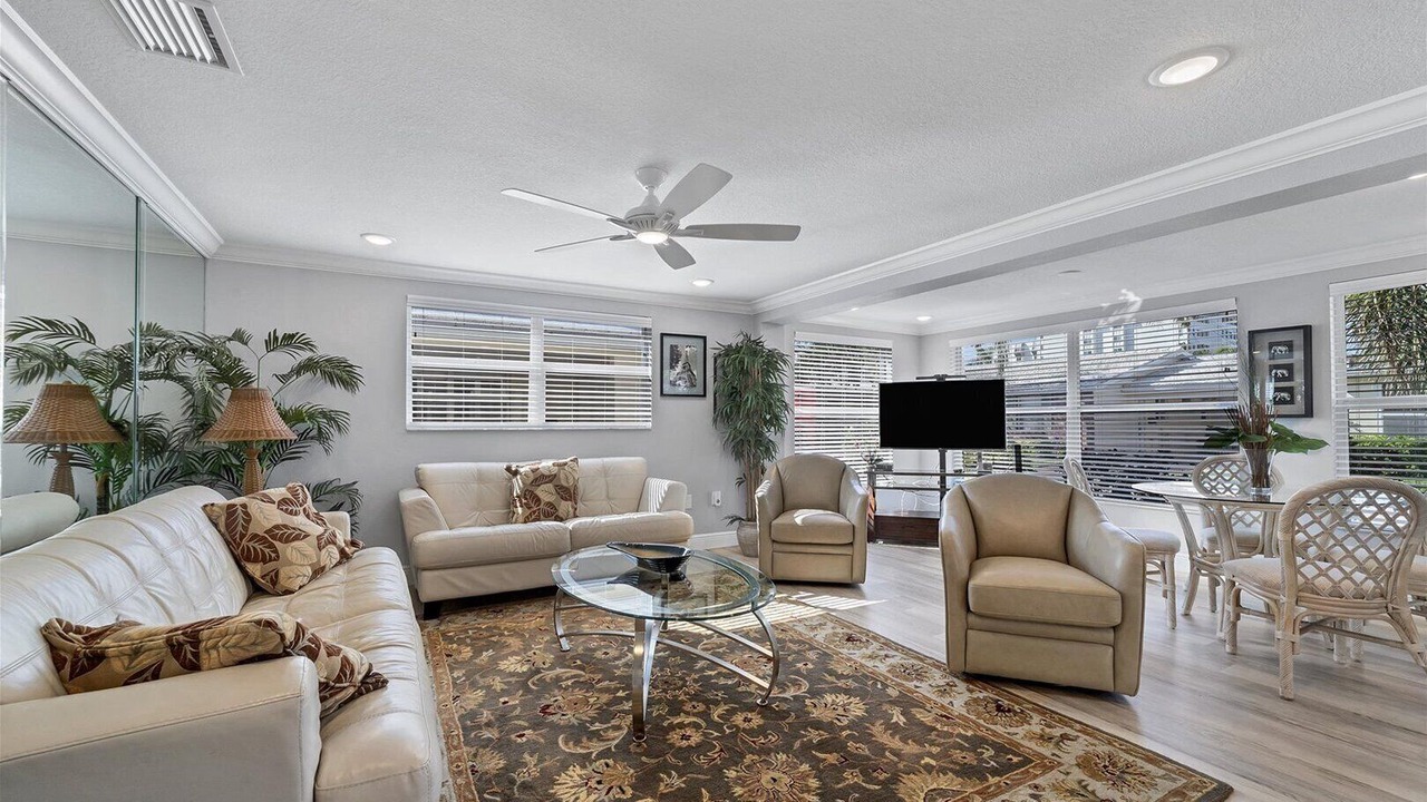 Photo of Livingroom in Siesta Key
