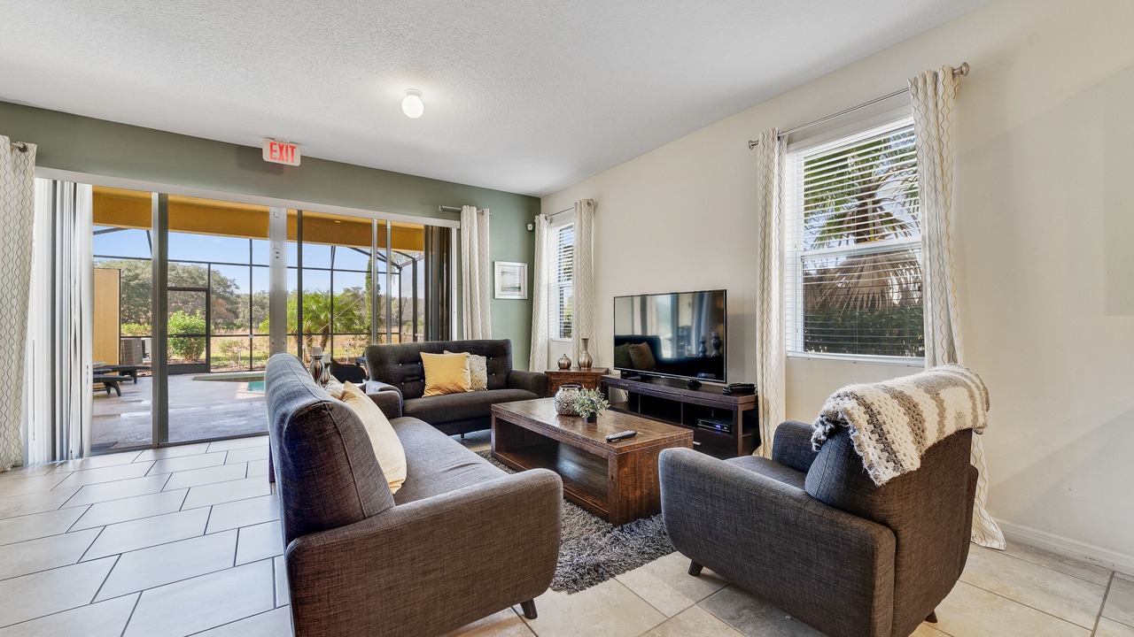 Photo of Livingroom in Loughman