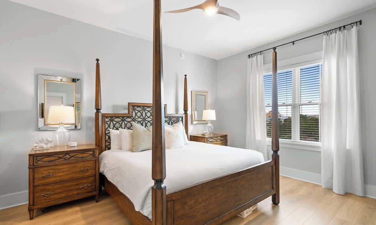 Photo of Bedroom in Santa Rosa Beach