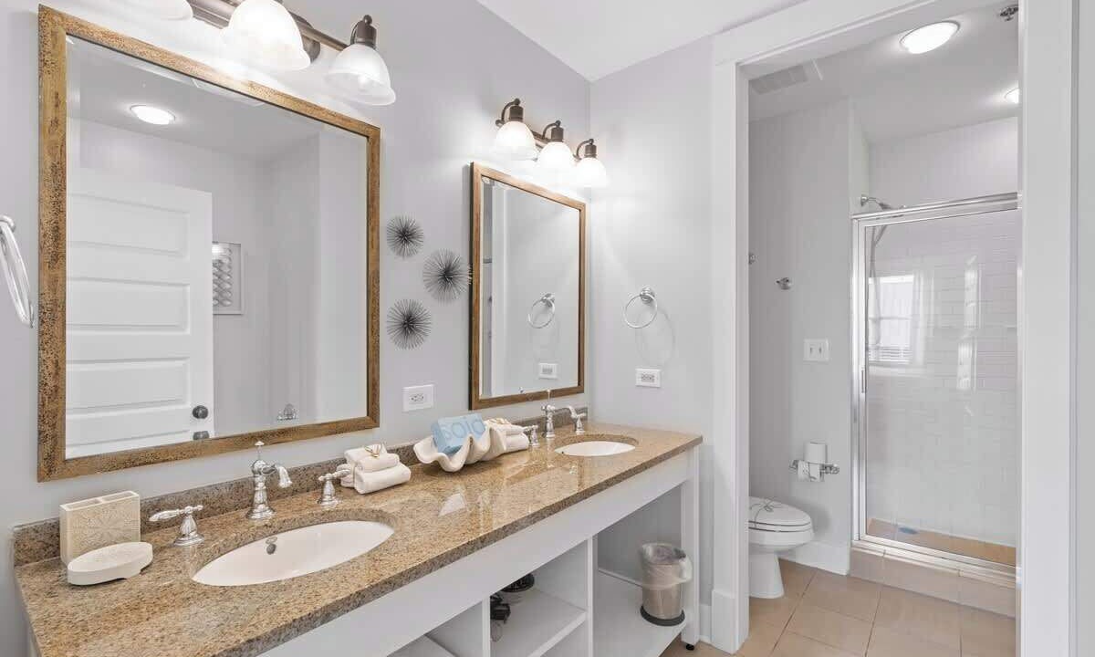 Photo of Bathroom in Santa Rosa Beach