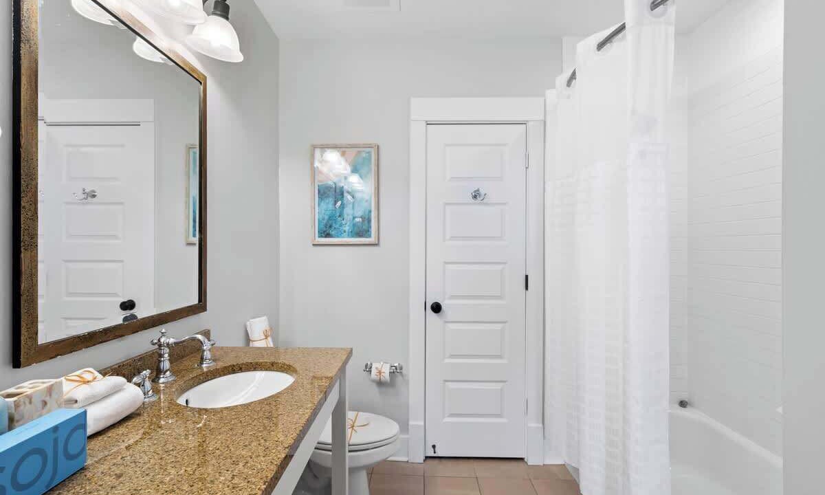 Photo of Bathroom in Santa Rosa Beach