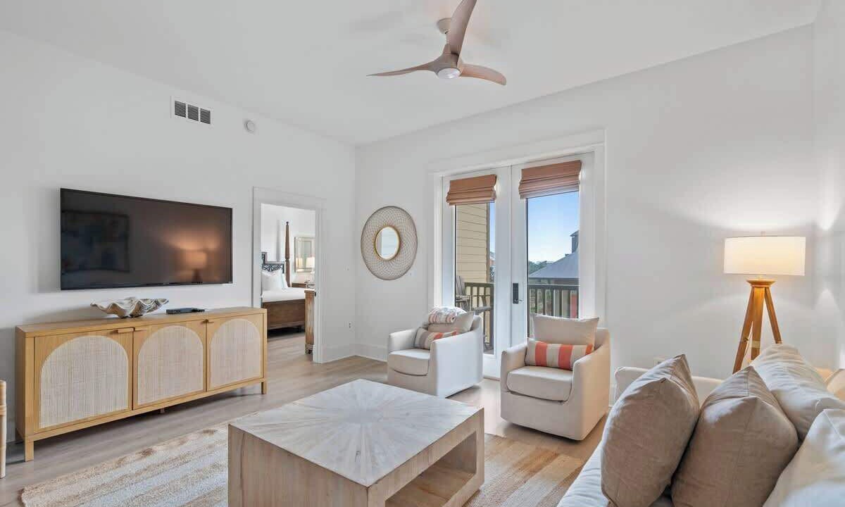Photo of Livingroom in Santa Rosa Beach