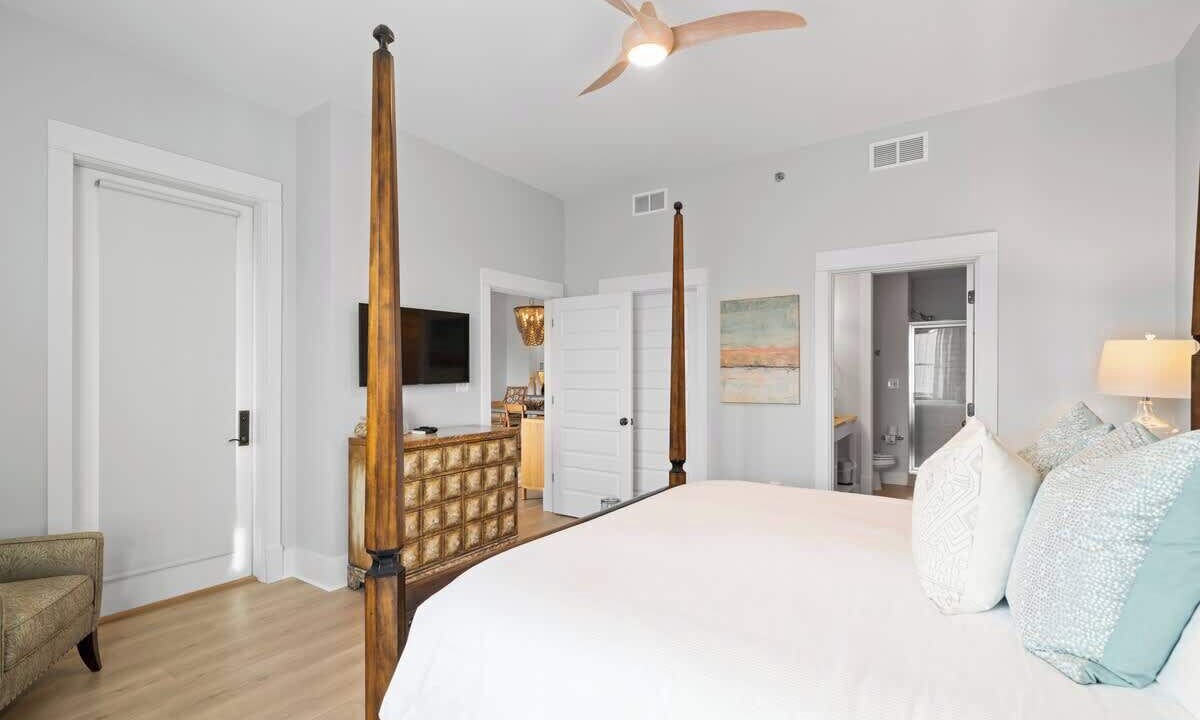 Photo of Bedroom in Santa Rosa Beach