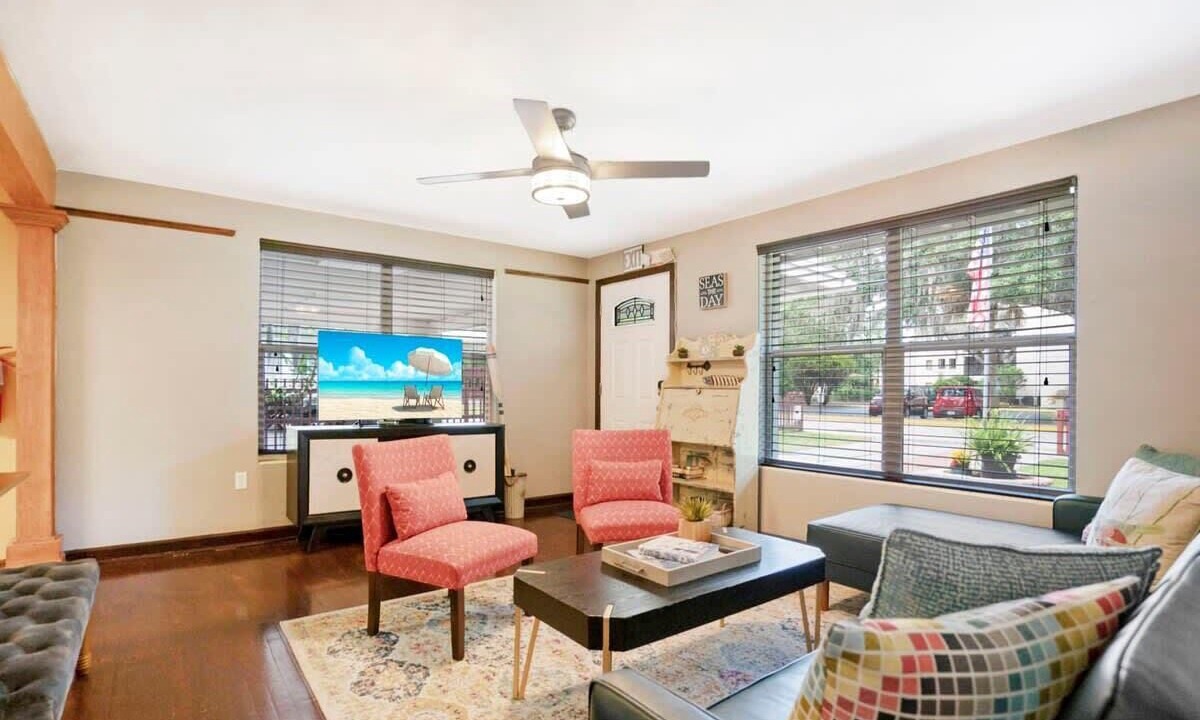Photo of Bedroom in Downtown Historic District
