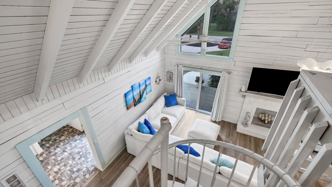 Photo of Livingroom in Daytona Beach