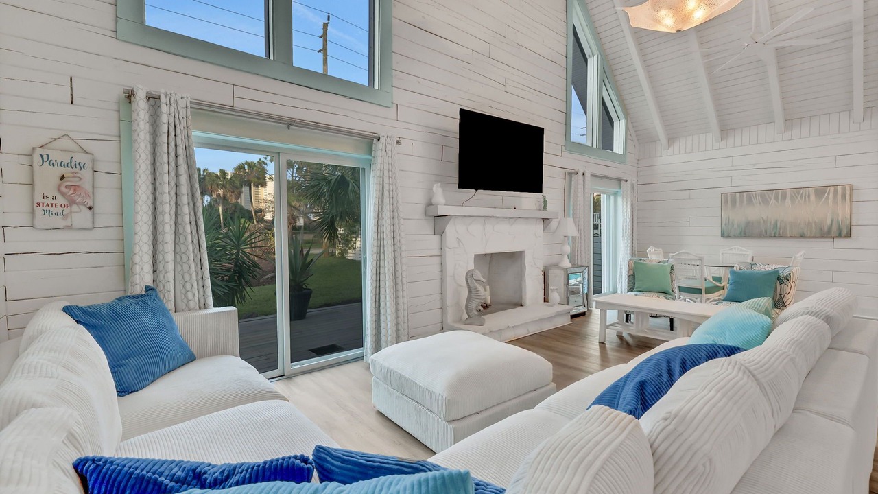 Photo of Livingroom in Daytona Beach