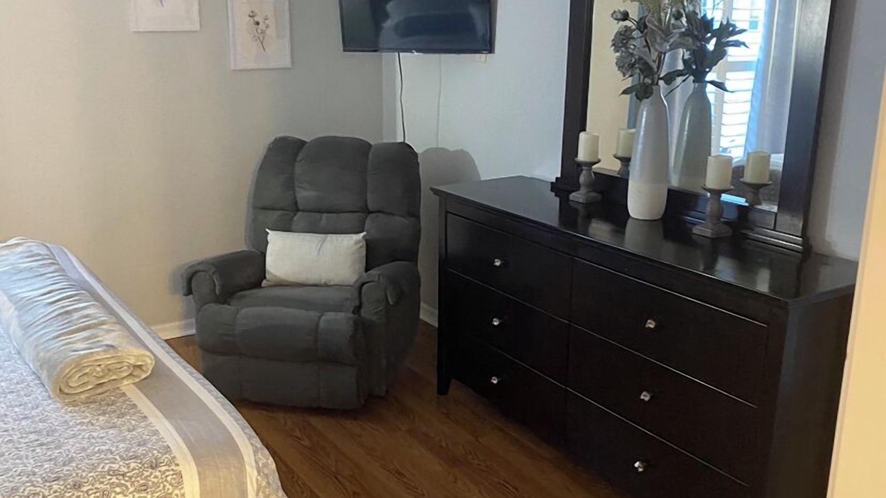 Photo of Bedroom in Belle Aire