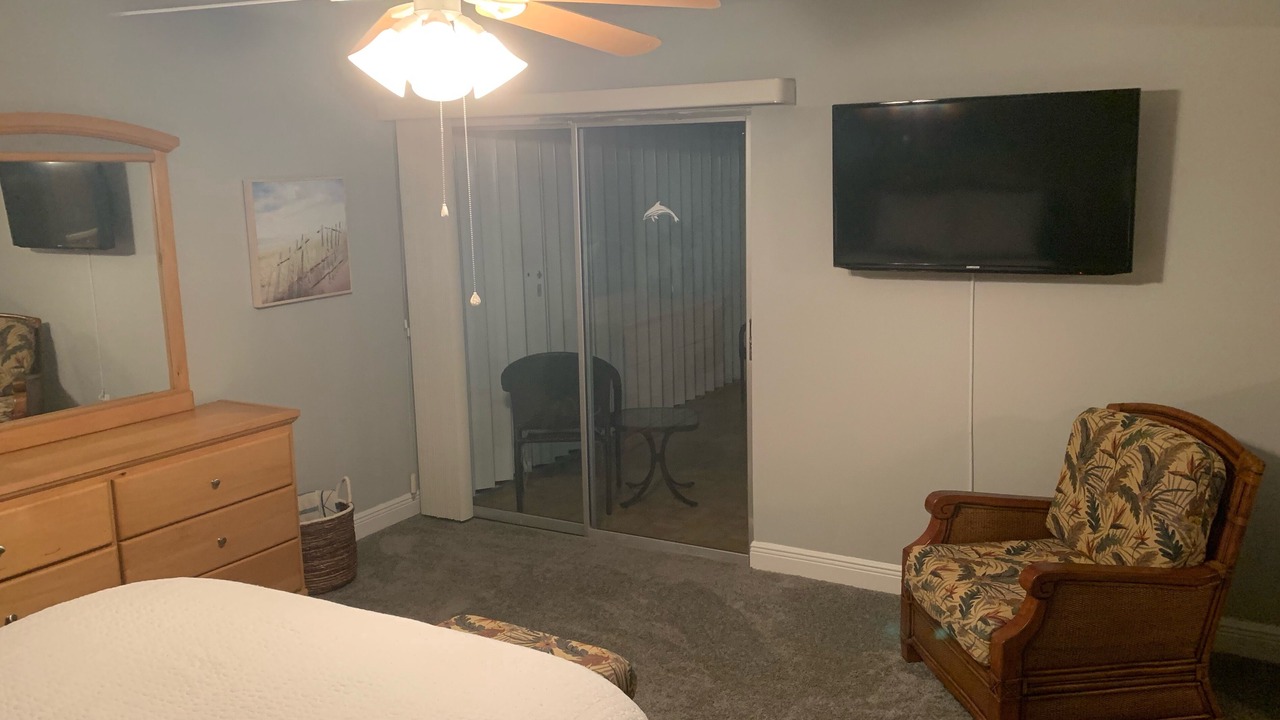 Photo of Bedroom in Caloosahatchee