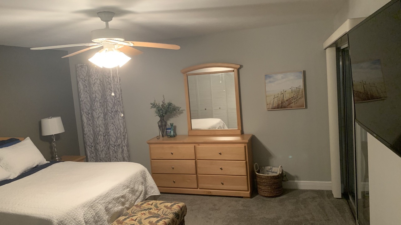 Photo of Bedroom in Caloosahatchee