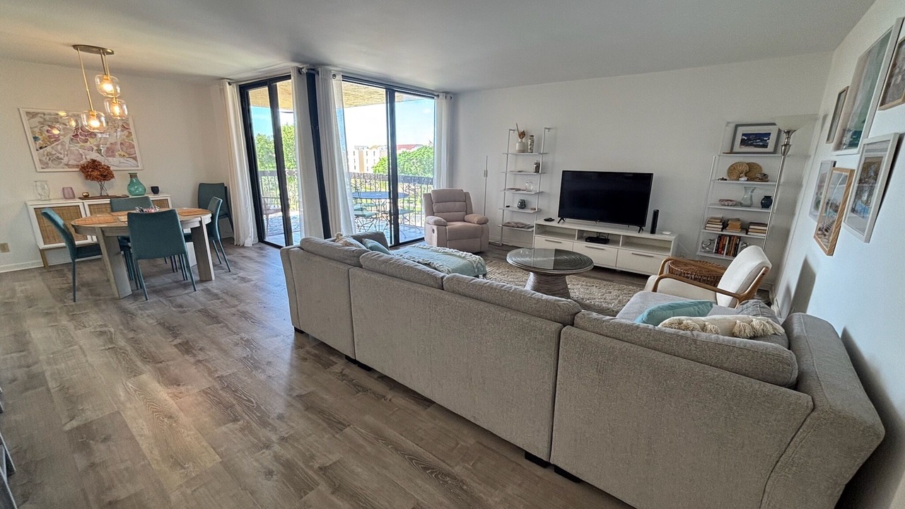 Photo of Livingroom in Delray Beach