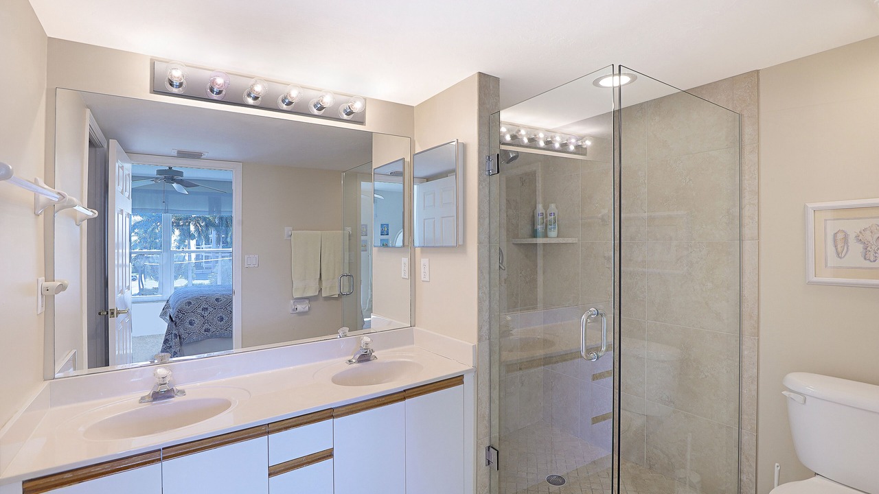 Photo of Bathroom in Marco Island