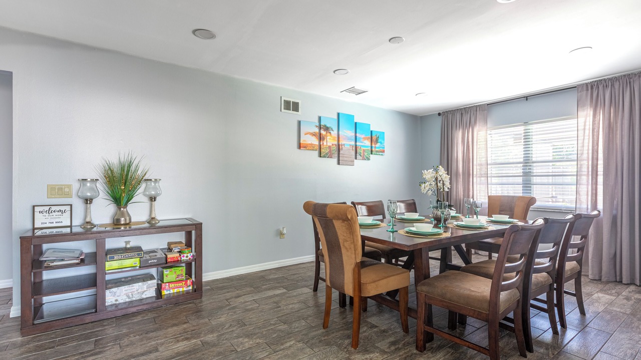 Photo of Bedroom in Lake Sarasota