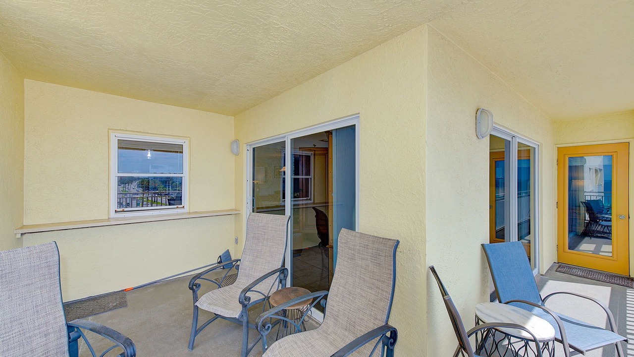 Photo of Patio Balcony in North Redington Beach