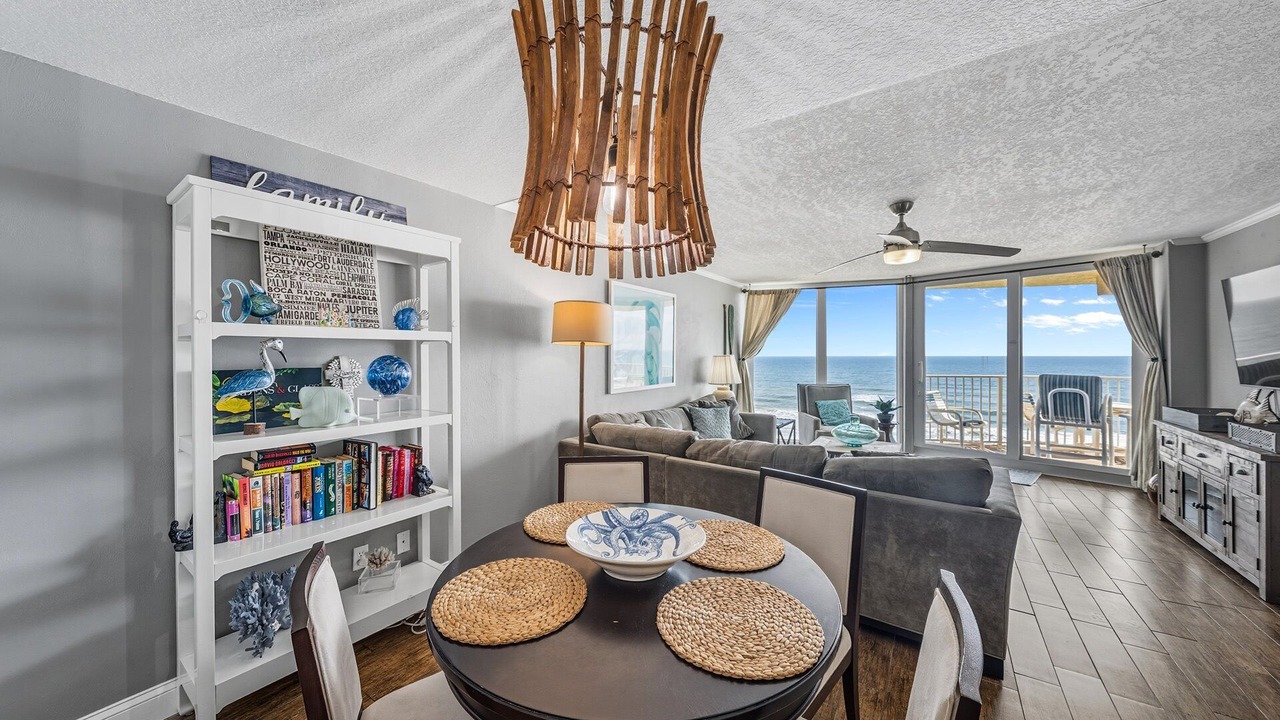 Photo of Livingroom in Daytona Beach Shores