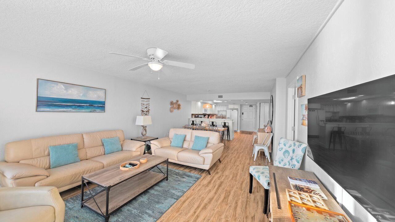 Photo of Livingroom in Daytona Beach Shores