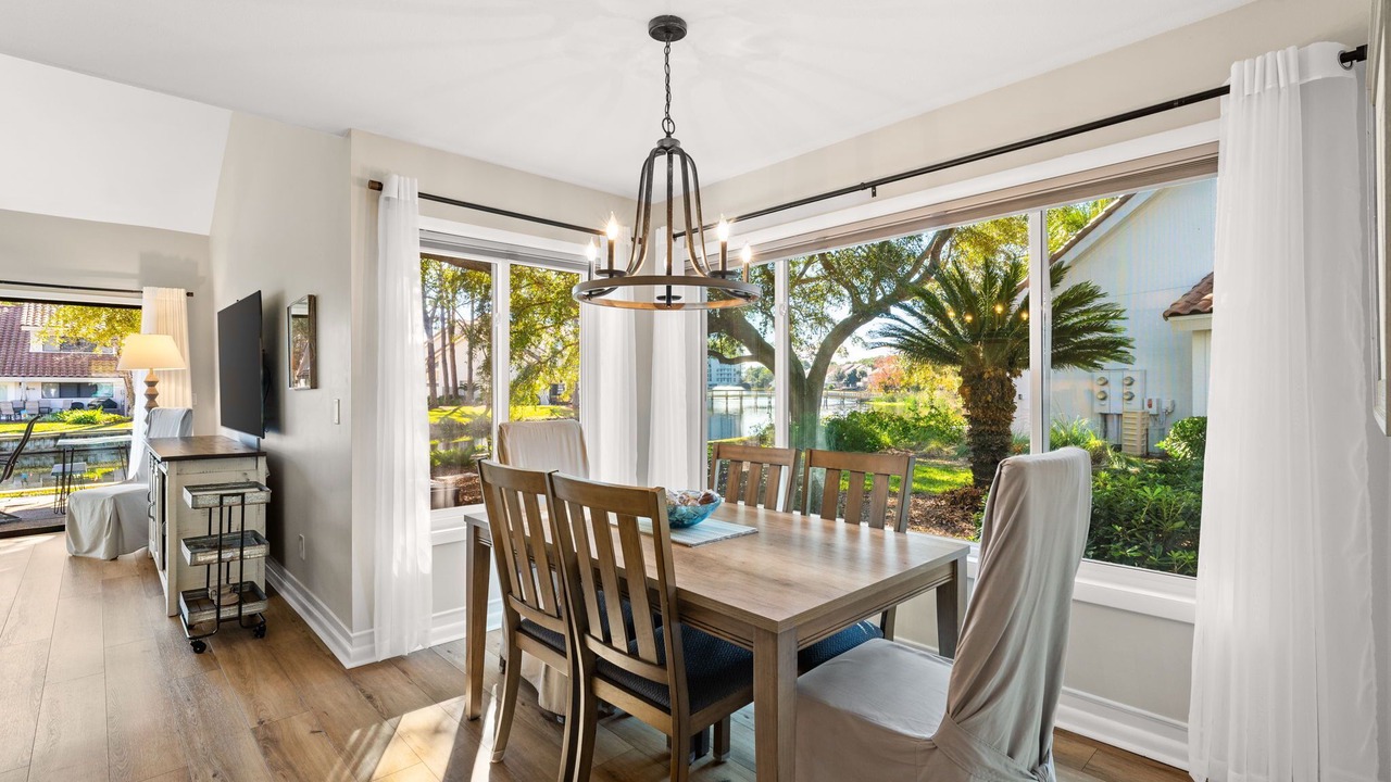Photo of Livingroom in Sandestin