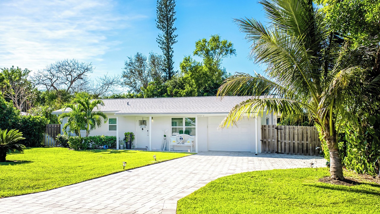 Photo of Outdoor in Bonita Shores