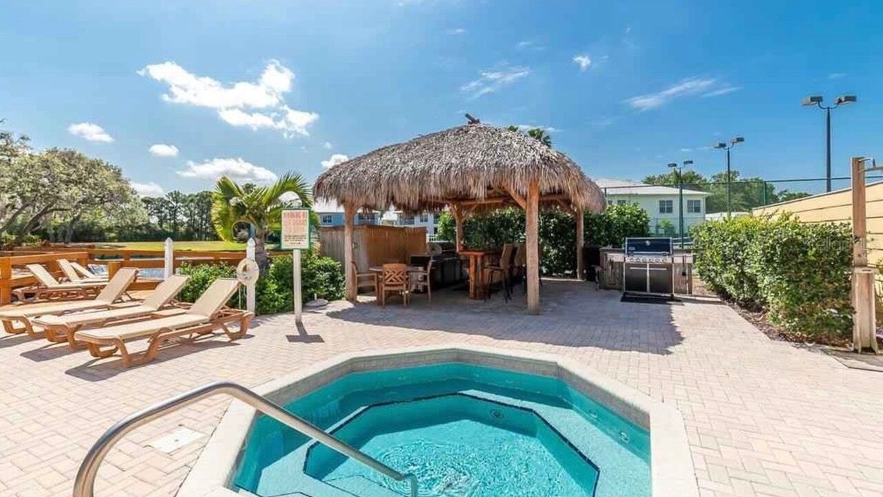 Photo of Patio Balcony in Osprey Village