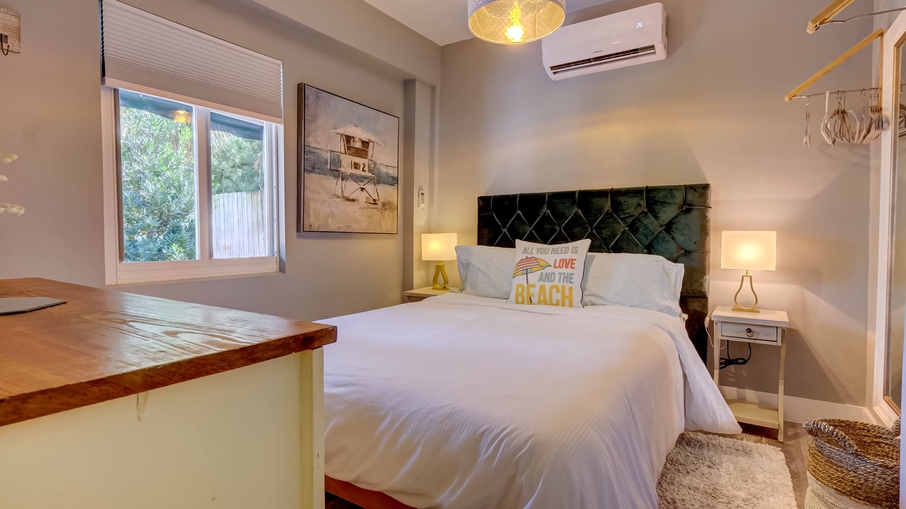 Photo of Bedroom in Bayshore