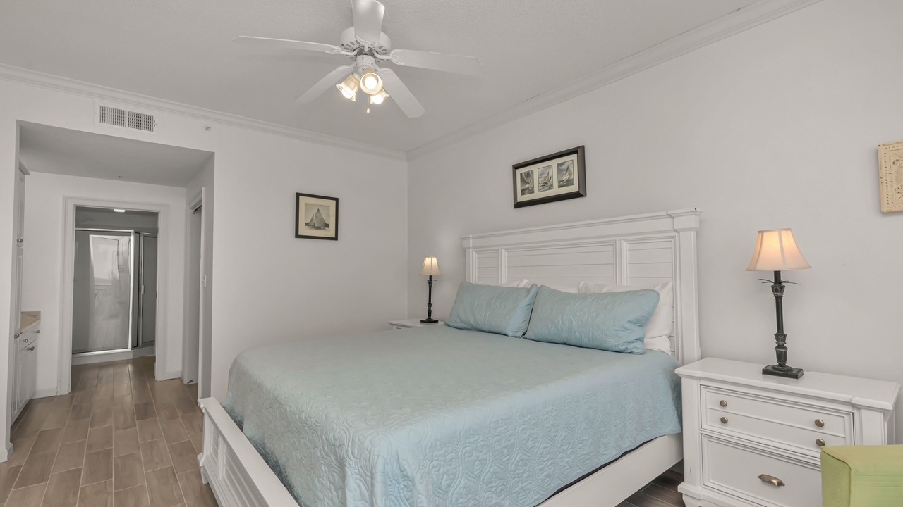 Photo of Bedroom in Navarre Beach