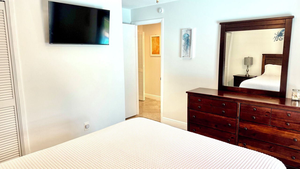 Photo of Bedroom in Westlake Village
