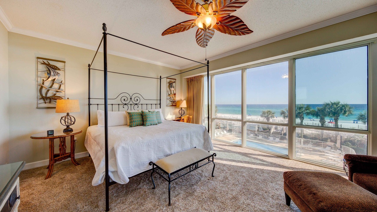 Photo of Bedroom in Holiday Isle