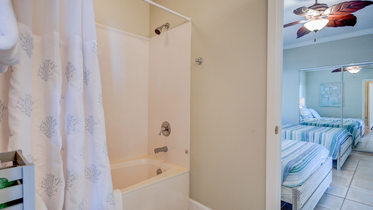 Photo of Bathroom in Holiday Isle