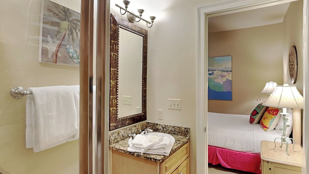 Photo of Bathroom in Crystal Beach