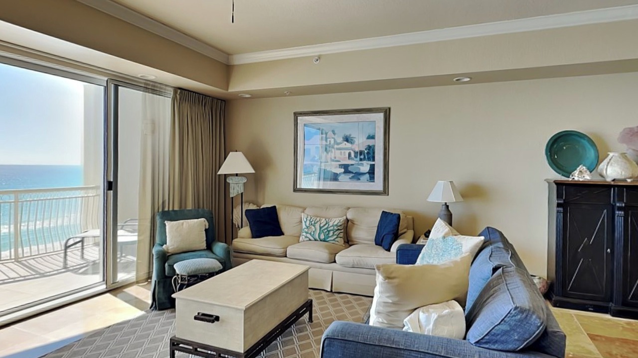 Photo of Livingroom in Crystal Beach