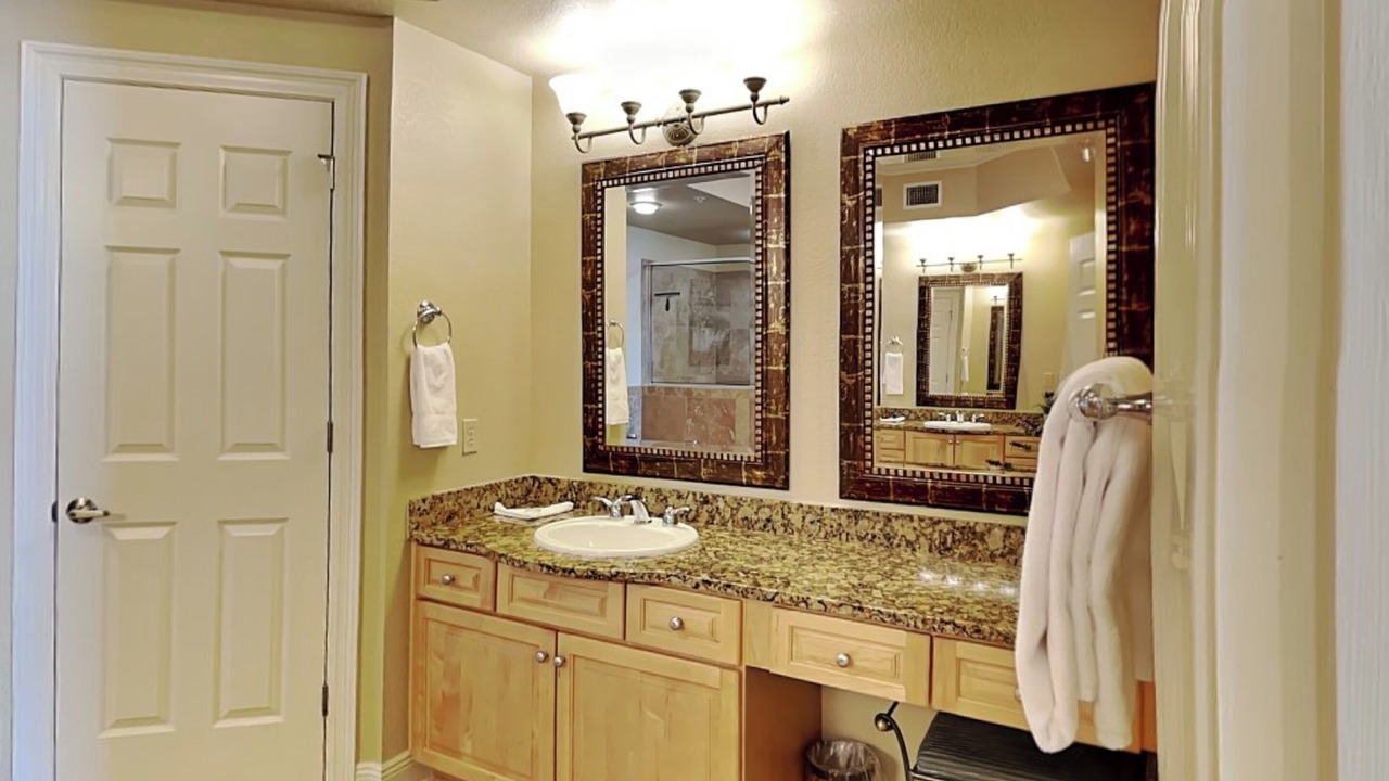 Photo of Bathroom in Crystal Beach