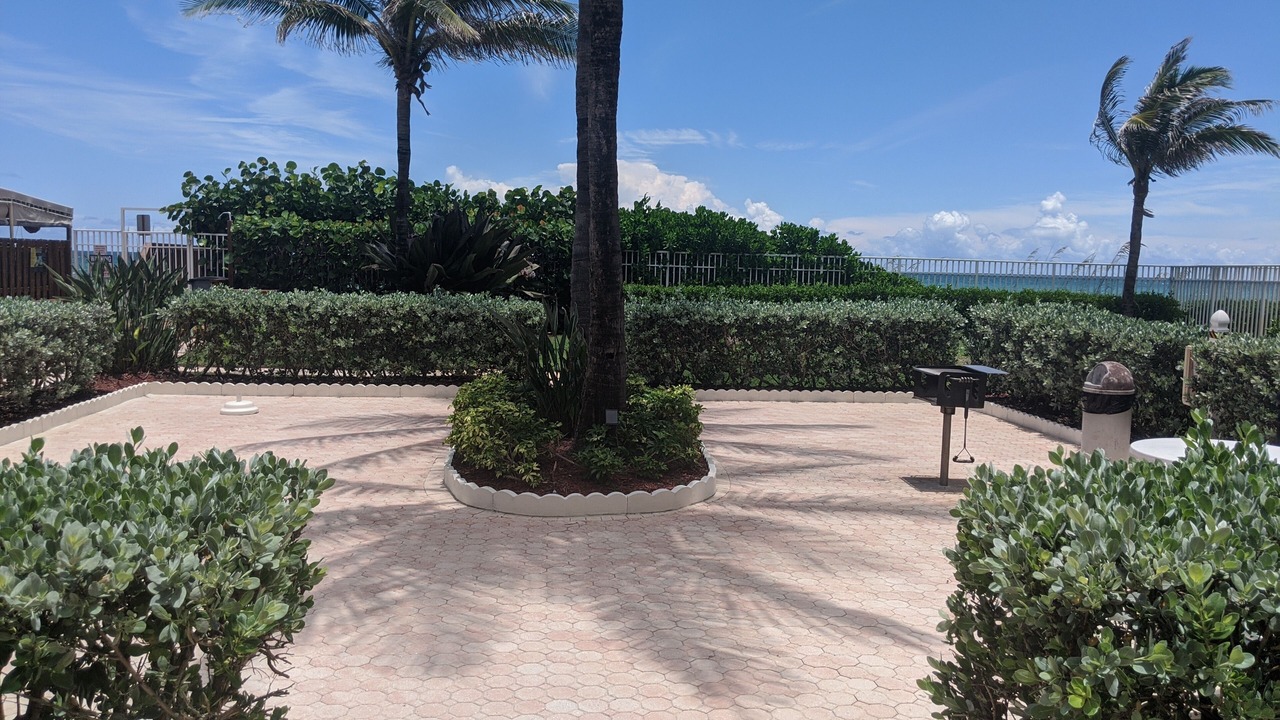 Photo of Others in Hutchinson Island South