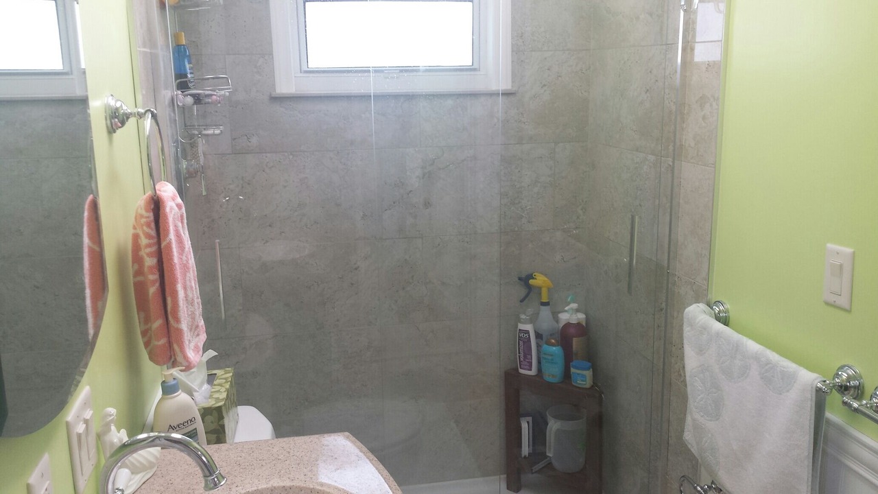 Photo of Bathroom in Biggar