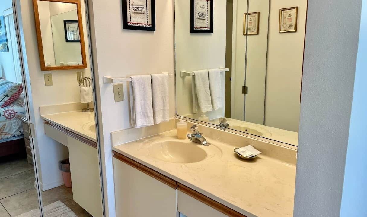 Photo of Bathroom in Trailer Estates