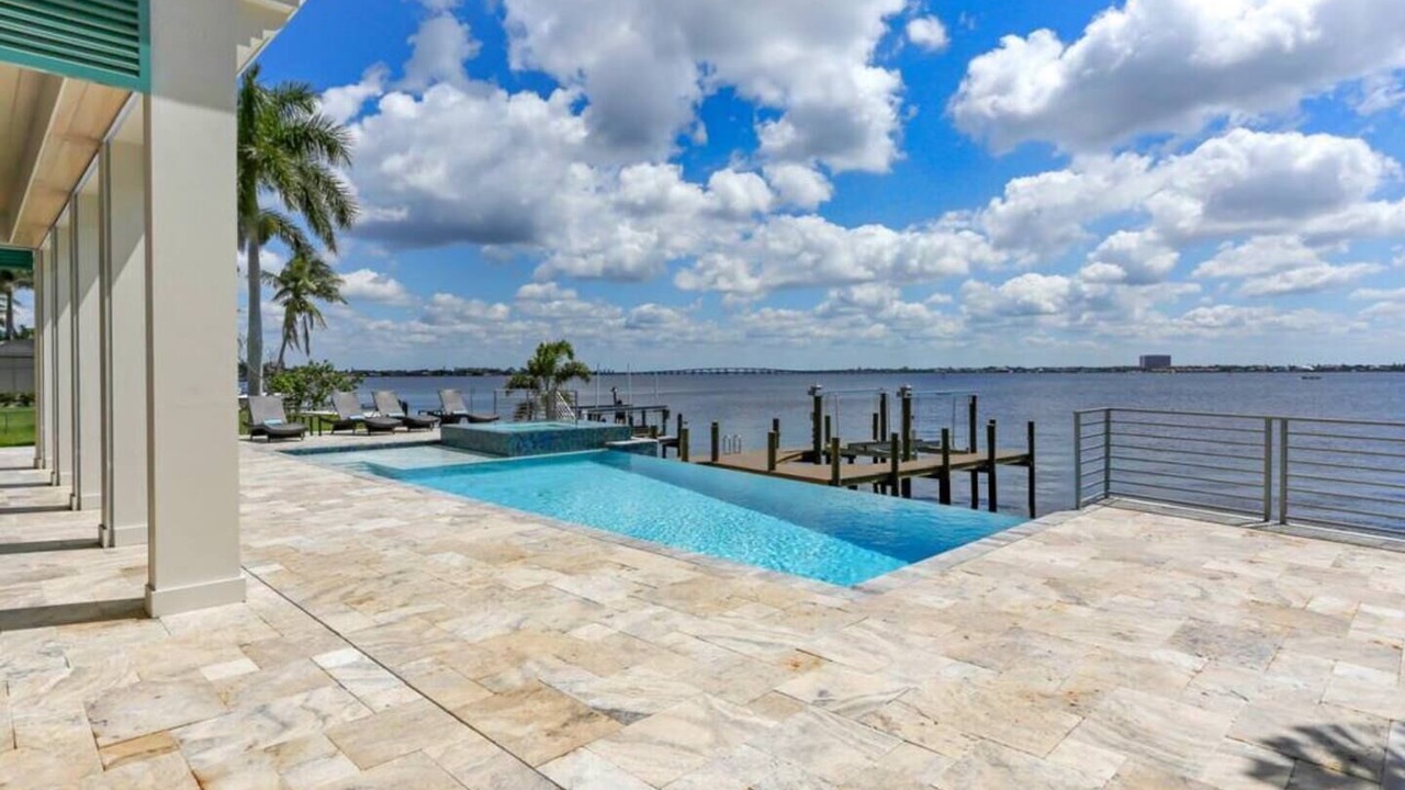 Photo of Outdoor in Yacht Club
