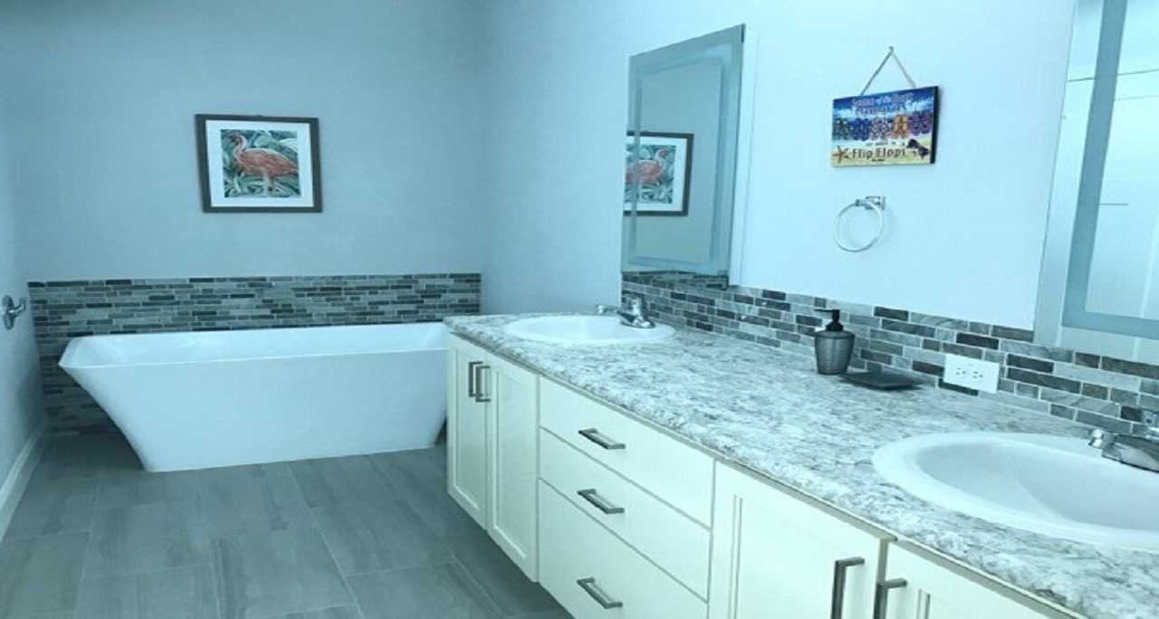 Photo of Bedroom in Big Pine Key