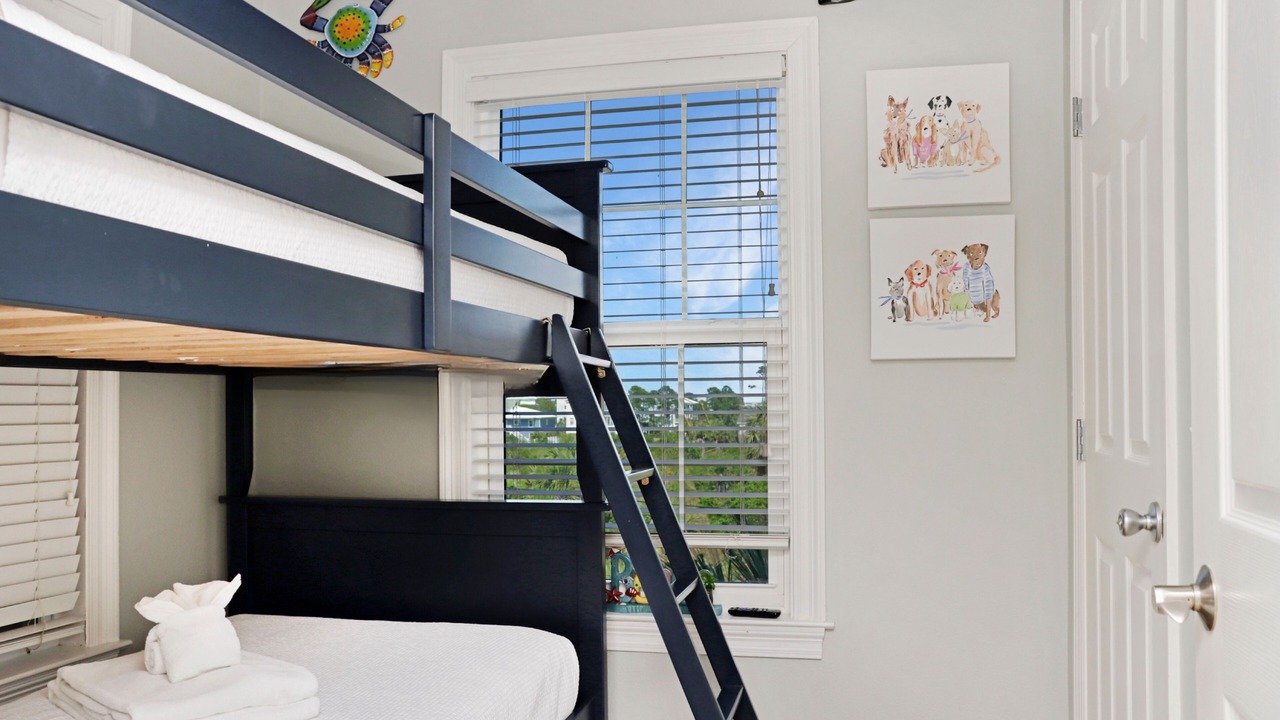Photo of Bedroom in Cape San Blas