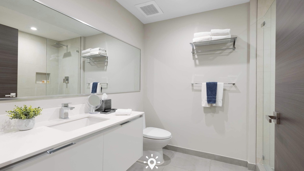 Photo of Bathroom in Hollywood