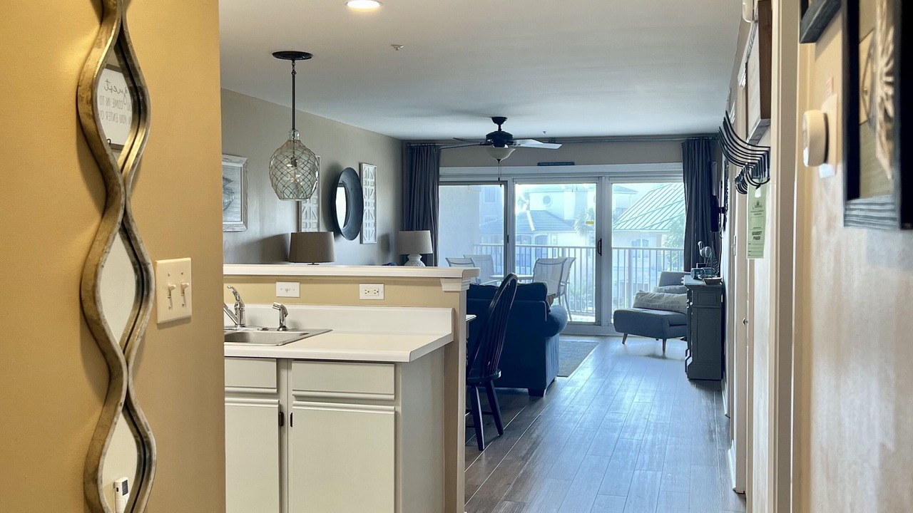 Photo of Livingroom in Miramar Beach
