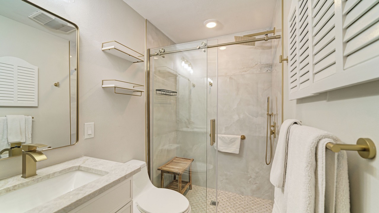 Photo of Bathroom in Whitney Beach