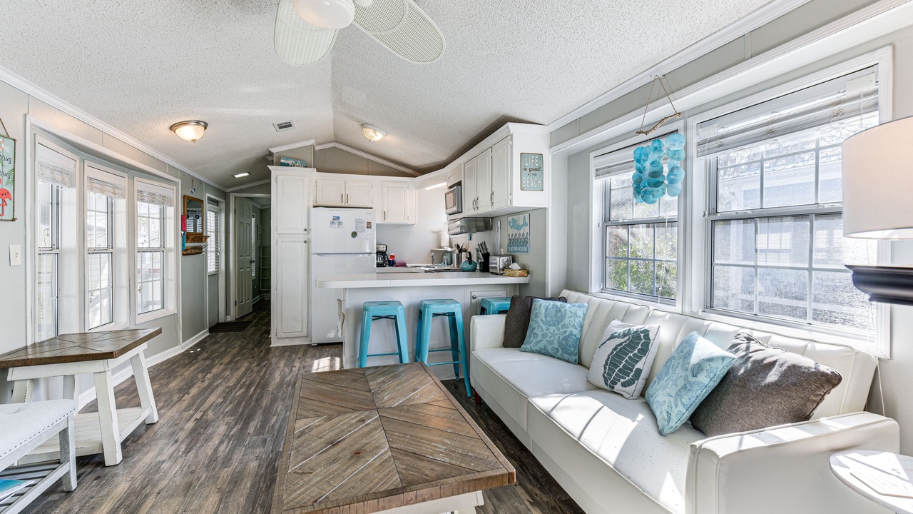 Photo of Bedroom in Miramar Beach