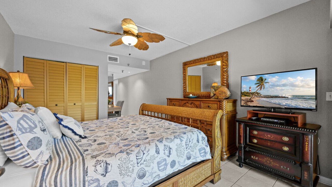Photo of Bedroom in Madeira Beach