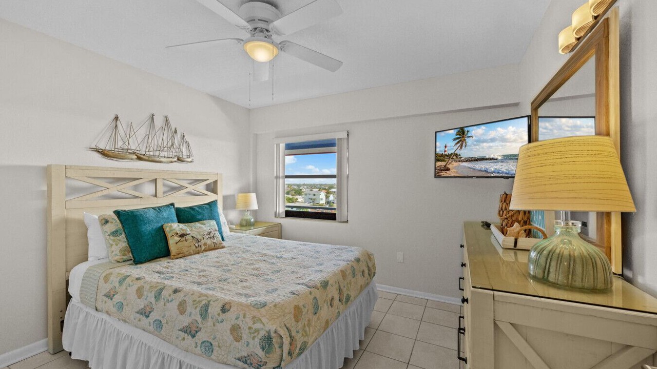 Photo of Bedroom in Madeira Beach