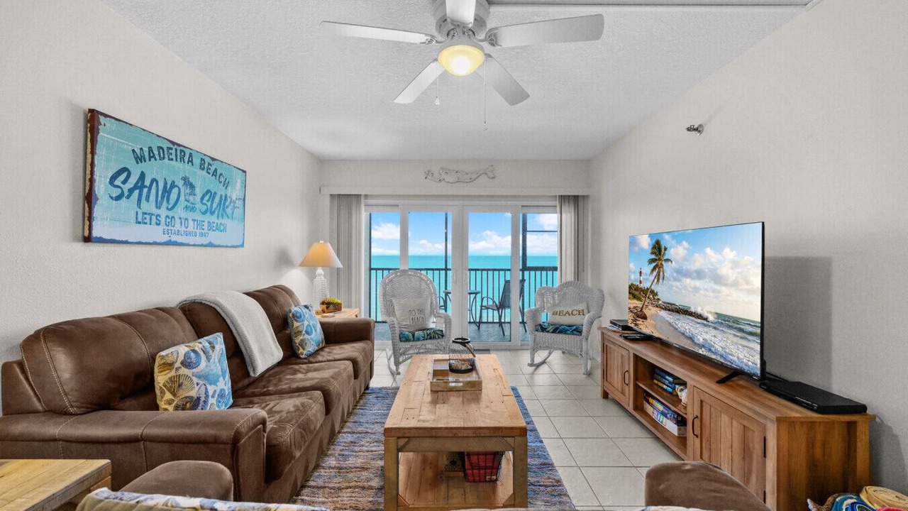 Photo of Livingroom in Madeira Beach