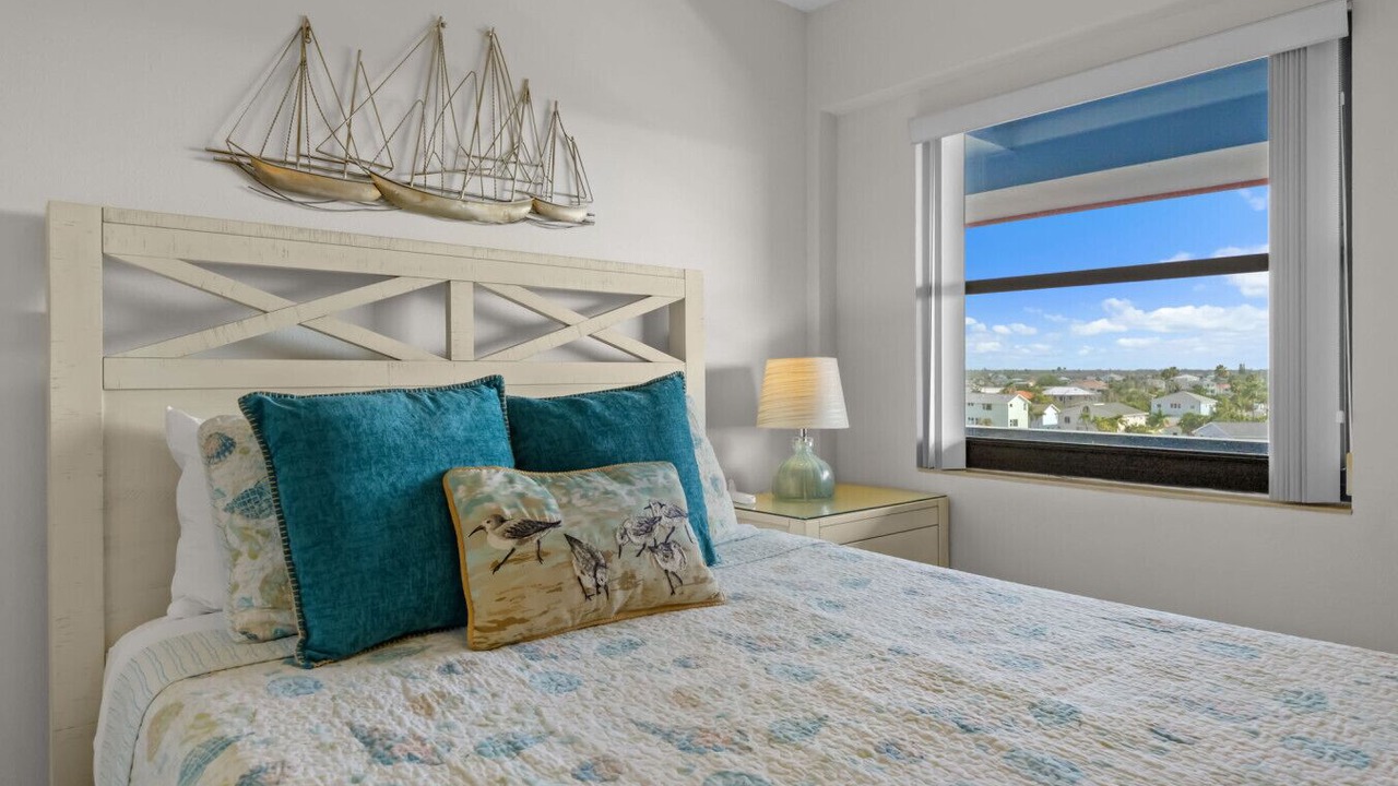 Photo of Bedroom in Madeira Beach